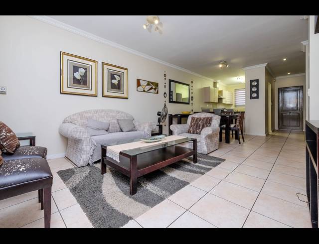 2 BEDROOM APARTMENT TO LET IN MORNINGSIDE
